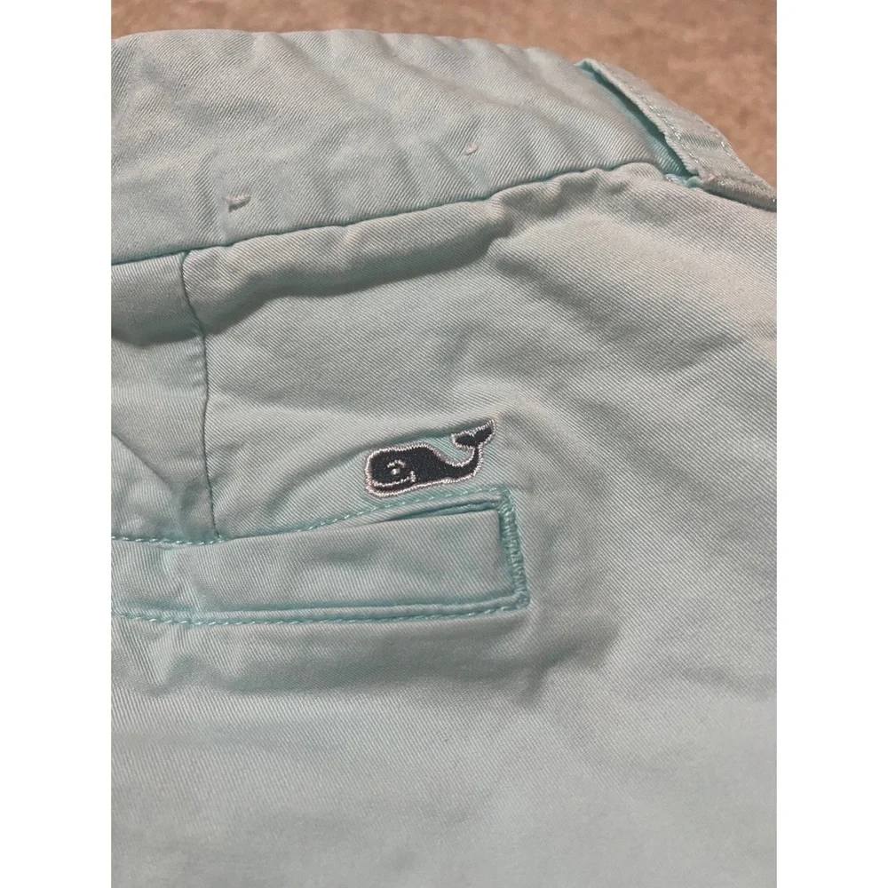 Vineyard Vines Blue Khaki shorts 10 - Picture 3 of 8